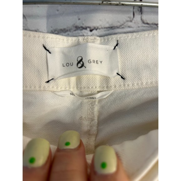 Women's Lou & Grey Slouchy Skinny White Jeans. SZ 28. NWOT. - Picture 4 of 6